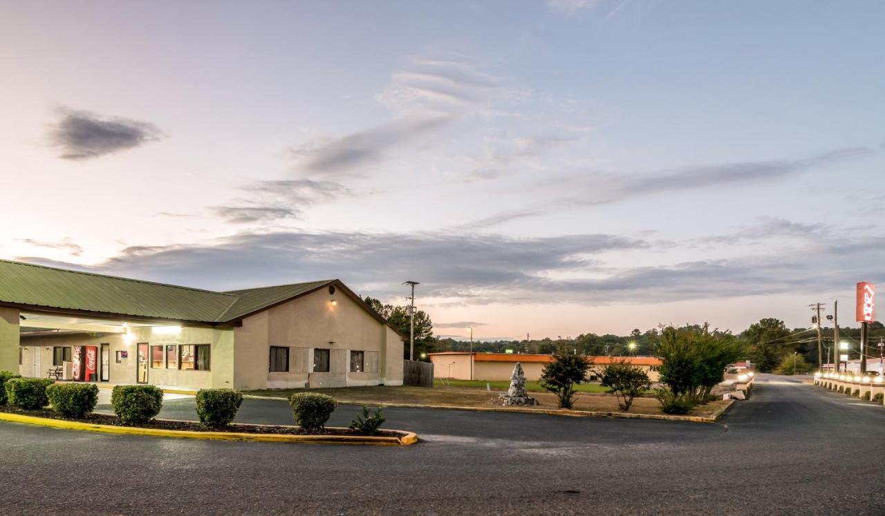 Red Roof Inn Sylacauga Esterno foto